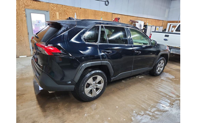 toyota-rav4-2-5l-4-all-wheel-drive - 2