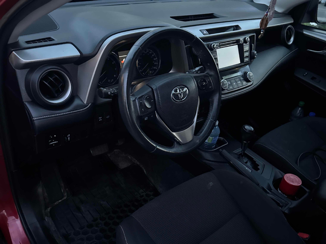 Toyota RAV4 2.5L 4cyl AWD - автомобили, коли, обяви за нови и употребявани 4