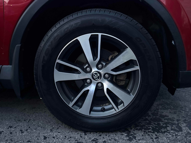 Toyota RAV4 2.5L 4cyl AWD - автомобили, коли, обяви за нови и употребявани 6