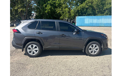 toyota-rav4-2-5l-4cyl-awd - 2