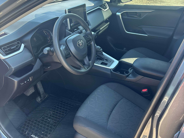 Toyota Rav4 2.5L 4cyl AWD - автомобили, коли, обяви за нови и употребявани 4