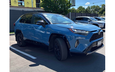 toyota-rav4-2-5l-4cyl-awd - 2