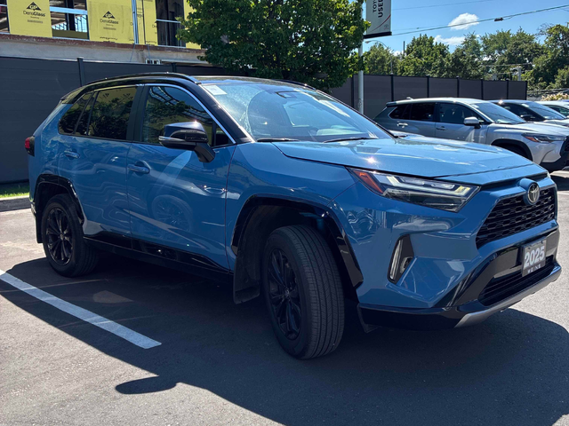 Toyota Rav4 2.5L 4cyl AWD - автомобили, коли, обяви за нови и употребявани 2