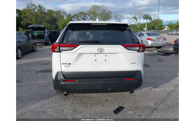 Toyota Rav4 2.5L I-4 DI, DOHC, VVT, 203HP Front Wheel Drive - автомобили, коли, обяви за нови и употребявани 15