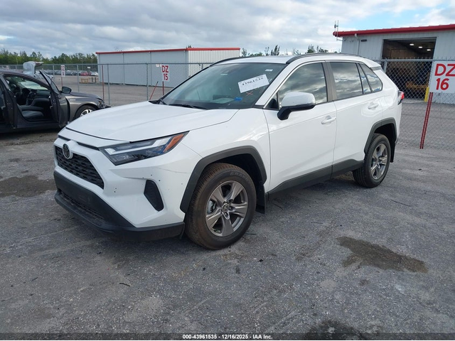 Toyota Rav4 2.5L I-4 DI, DOHC, VVT, 203HP Front Wheel Drive - автомобили, коли, обяви за нови и употребявани 1