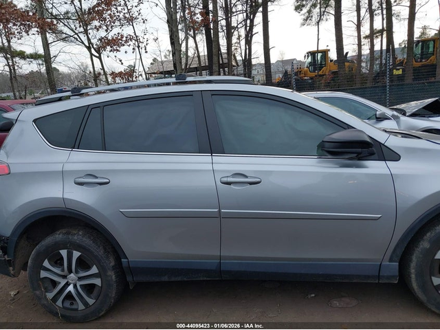 Toyota Rav4 2.5L I-4 DOHC, VVT, 176HP Front Wheel Drive - автомобили, коли, обяви за нови и употребявани 12