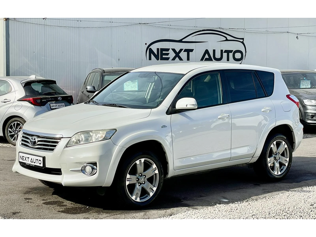 Toyota Rav4 2.2D 150HP AUTOMAT - автомобили, коли, обяви за нови и употребявани 0