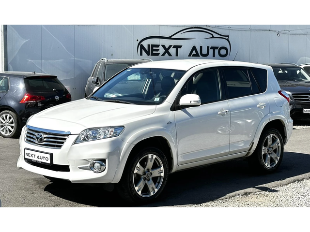 Toyota Rav4 2.2D-CAT 150HP 158, 000KM NAVI CAM EURO5A - автомобили, коли, обяви за нови и употребявани 0