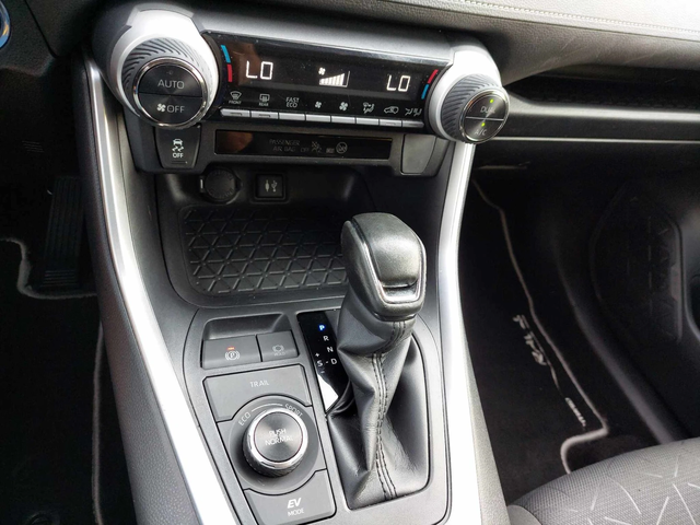 Toyota Rav4 2,5i HYBRID 222ps - автомобили, коли, обяви за нови и употребявани 11