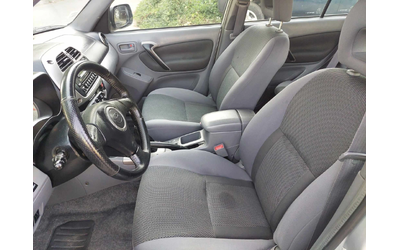 Toyota Rav4 2, 0d 116ps 4x4 - автомобили, коли, обяви за нови и употребявани 7