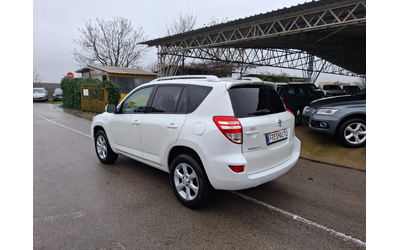 toyota-rav4 - 3