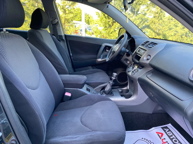 Toyota Rav4 2.2D4d-136кс= 4х4= 6СКОРОСТИ= КЛИМАТРОНИК - автомобили, коли, обяви за нови и употребявани 14