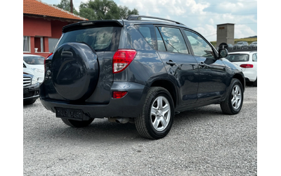 toyota-rav4 - 4