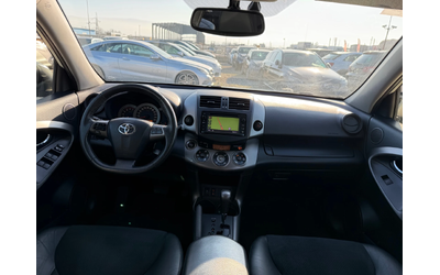 Toyota Rav4 2.2 D4D (КАТО НОВА) - автомобили, коли, обяви за нови и употребявани 13