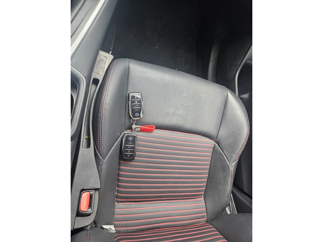 Toyota Rav4 2.5 AWD PLUG IN HYBRID - автомобили, коли, обяви за нови и употребявани 12