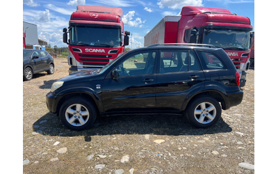 Toyota Rav4 2.0 D4D - автомобили, коли, обяви за нови и употребявани 7