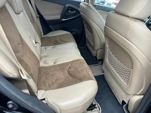 Toyota Rav4 2.2 D4D - автомобили, коли, обяви за нови и употребявани 12