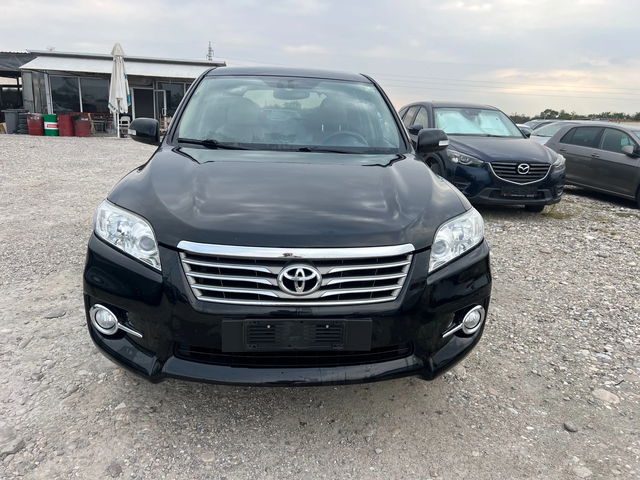 Toyota Rav4 2.2 D4D - автомобили, коли, обяви за нови и употребявани 1