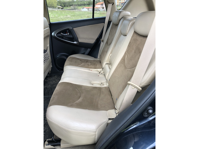 Toyota Rav4, 2011 г., 196333 км, 150 к.с. - автомобили, коли, обяви за нови и употребявани 8