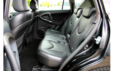 Toyota Rav4 2.2 D-4D НАВИ/КАМЕРА/ЛИЗИНГ - автомобили, коли, обяви за нови и употребявани 14