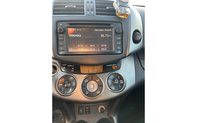 Toyota Rav4 2.2D-4D 4X4 KOJA/NAVI EURO 5 - автомобили, коли, обяви за нови и употребявани 12