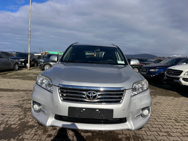Toyota Rav4 2.2D-4D 4X4 KOJA/NAVI EURO 5 - автомобили, коли, обяви за нови и употребявани 2