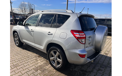 Toyota Rav4 2.2D-4D 4X4 KOJA/NAVI EURO 5 - автомобили, коли, обяви за нови и употребявани 7
