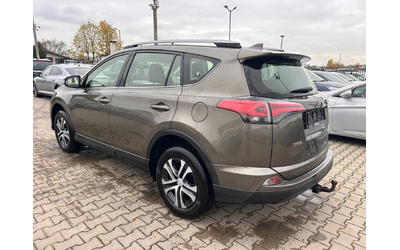 Toyota Rav4 2.0VVTI 4X4 AVTOMAT/NAVI/KAMERA EURO 6 - автомобили, коли, обяви за нови и употребявани 7