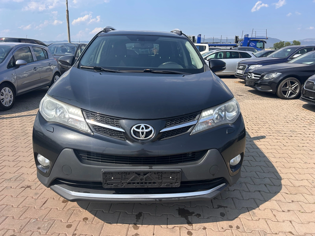 Toyota Rav4 2.2D-4D NAVI/KAMERA EURO 5 - автомобили, коли, обяви за нови и употребявани 2