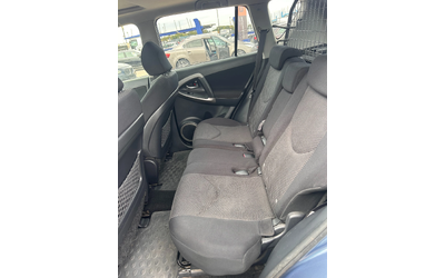 Toyota Rav4 2.0i AVTOMAT 4X4 EURO 4 - автомобили, коли, обяви за нови и употребявани 10