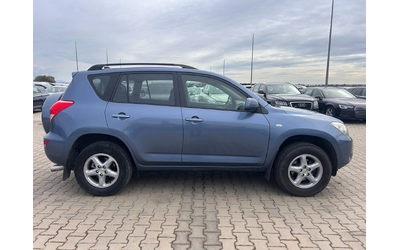 toyota-rav4 - 4