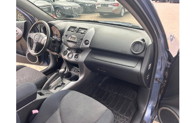 Toyota Rav4 2.0i AVTOMAT 4X4 EURO 4 - автомобили, коли, обяви за нови и употребявани 9