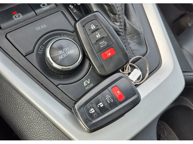 Toyota Rav4 HYBRID XSE - автомобили, коли, обяви за нови и употребявани 5