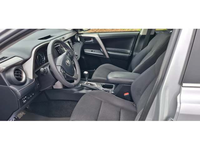 Toyota Rav4 2.5  Bensin Hybrid Navi Камера Swiss - автомобили, коли, обяви за нови и употребявани 14