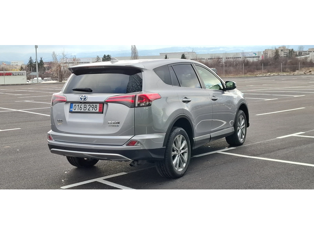 Toyota Rav4 2.5  Bensin Hybrid Navi Камера Swiss - автомобили, коли, обяви за нови и употребявани 5