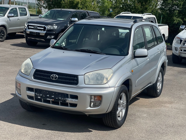 Toyota Rav4 2.0VVT-i 4x4 - автомобили, коли, обяви за нови и употребявани 0