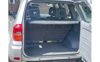 Toyota Rav4 2.0VVT-i 4x4 - автомобили, коли, обяви за нови и употребявани 8