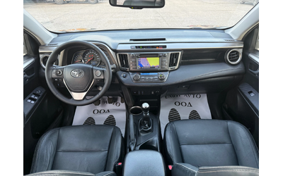Toyota Rav4 2.2 D4D AWD - автомобили, коли, обяви за нови и употребявани 10