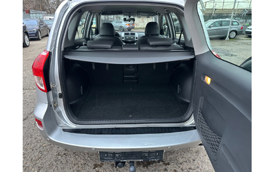 Toyota Rav4 2.0 D4D - автомобили, коли, обяви за нови и употребявани 13