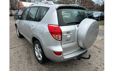 Toyota Rav4 2.0 D4D - автомобили, коли, обяви за нови и употребявани 6