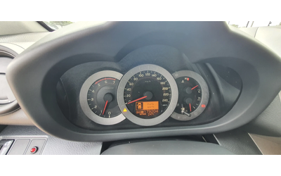 Toyota Rav4 2.2 D4D CROSSOVER EXCLUSIVE - автомобили, коли, обяви за нови и употребявани 12