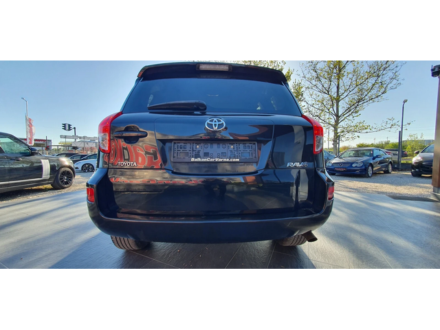Toyota Rav4 2.2 D-CAT 4WD - автомобили, коли, обяви за нови и употребявани 5