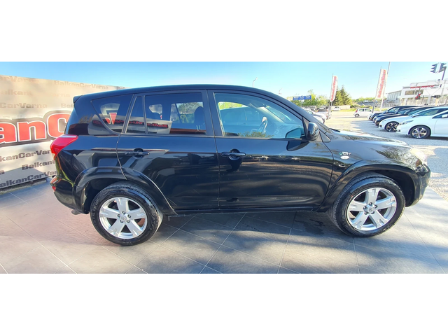 Toyota Rav4 2.2 D-CAT 4WD - автомобили, коли, обяви за нови и употребявани 8