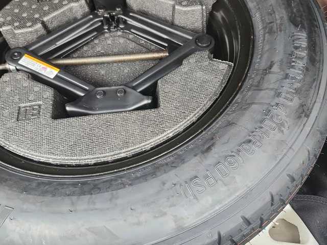 Toyota Rav4 * XLE * CARFAX * ЦЕНА ДО БГ - автомобили, коли, обяви за нови и употребявани 13