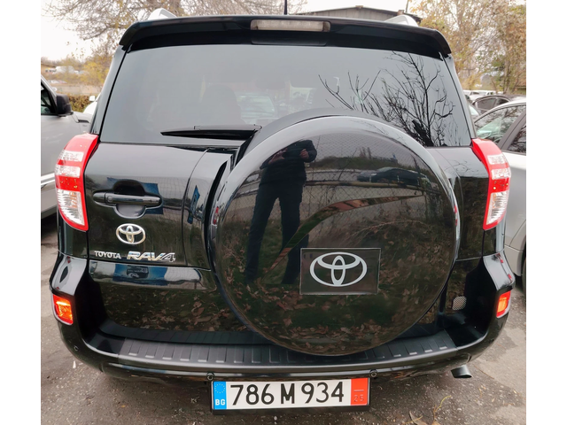Toyota Rav4 2.2D4D/LUXORY - автомобили, коли, обяви за нови и употребявани 6