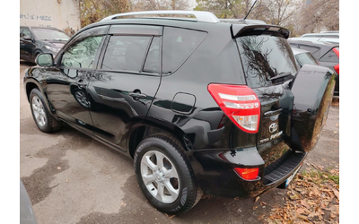 Toyota Rav4 2.2D4D/LUXORY - автомобили, коли, обяви за нови и употребявани 7
