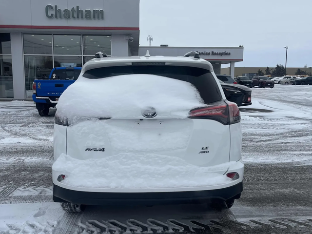 Toyota Rav4 2.5 LE - автомобили, коли, обяви за нови и употребявани 2