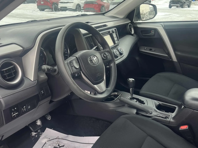 Toyota Rav4 2.5 LE - автомобили, коли, обяви за нови и употребявани 5