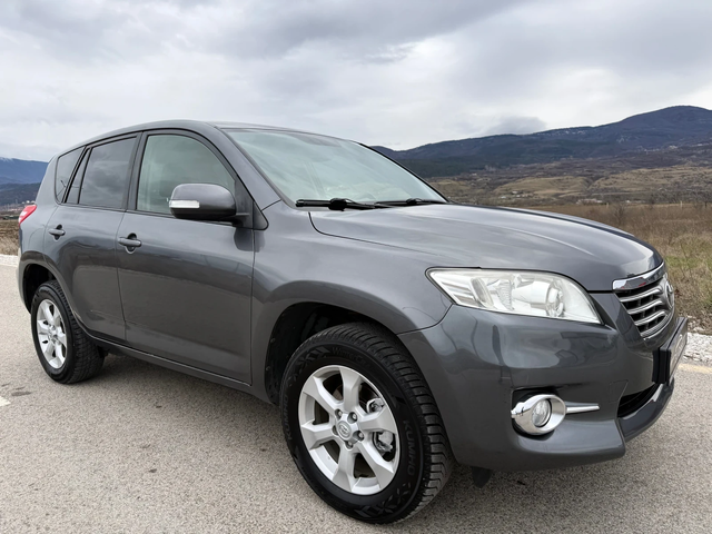 Toyota Rav4 2.0 VVT-i / FULL / AVTOMAT / EXECUTIVE / 4X4 - автомобили, коли, обяви за нови и употребявани 0