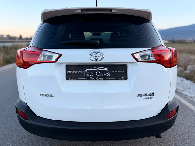 Toyota Rav4 2.0 D-4D / AWD 4X4 / AVTOPILOT / 186 000km !!! - автомобили, коли, обяви за нови и употребявани 6